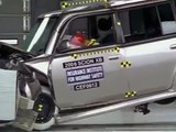 2006 Scion xB moderate overlap IIHS crash test