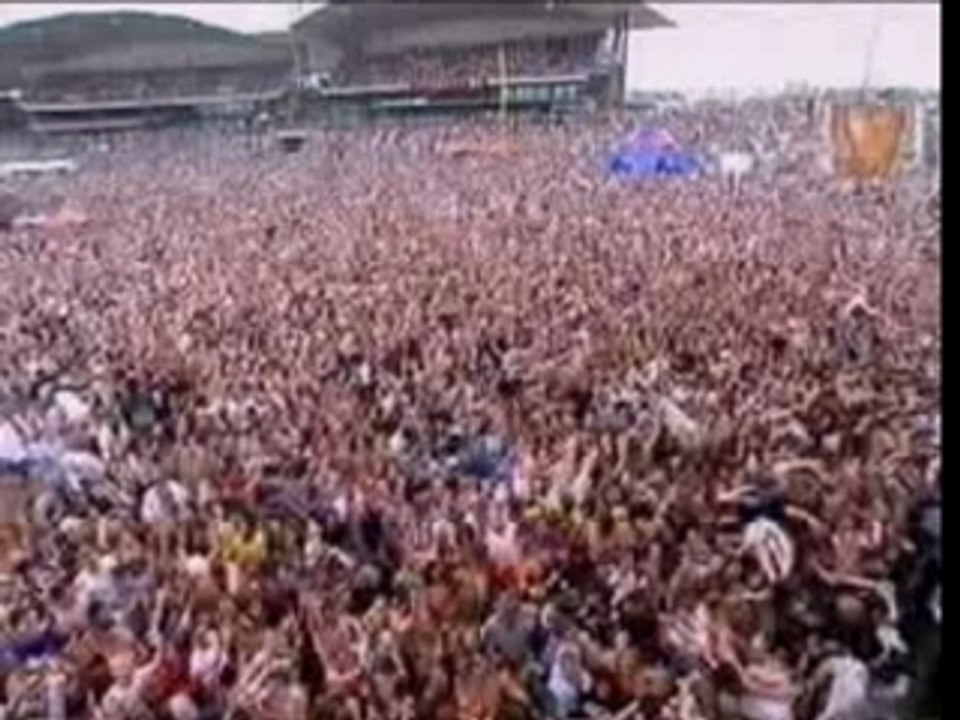 Blink 182 -Dammit (In Live)-