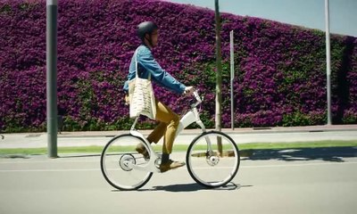 First elecric bike that folds in one second