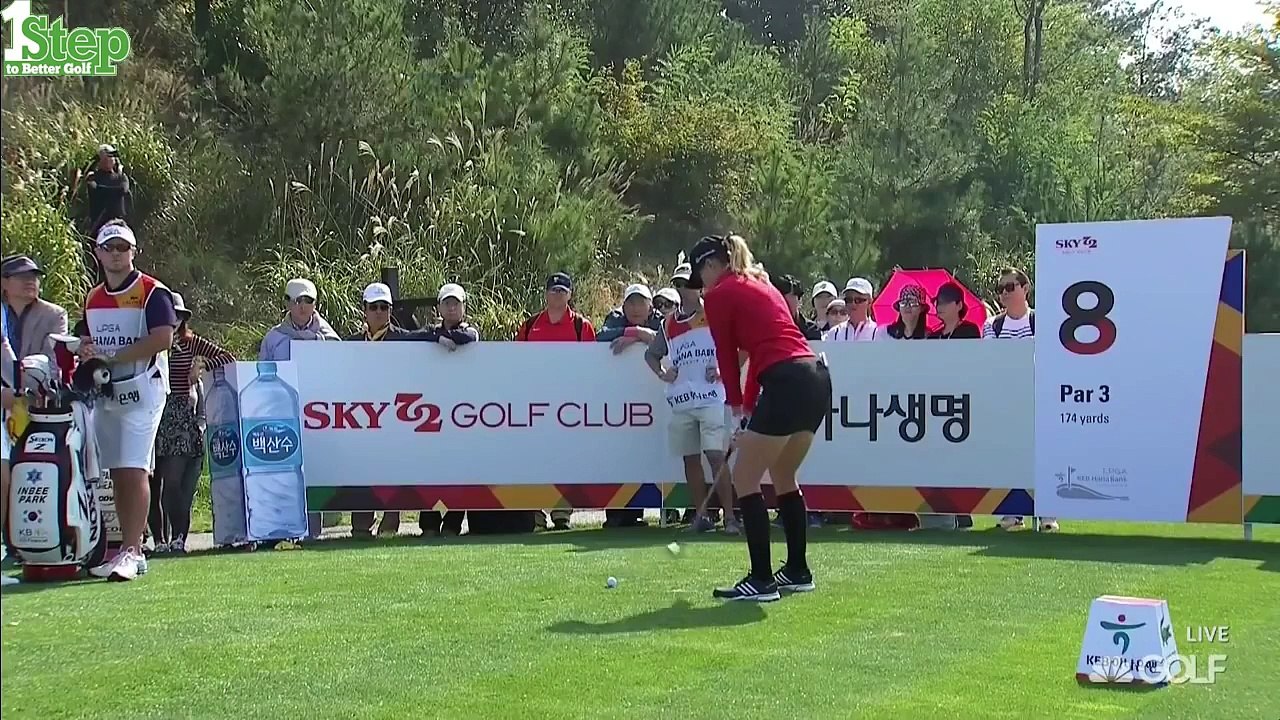 Lovely Distractions from the 2015 Hana Bank LPGA Tournament