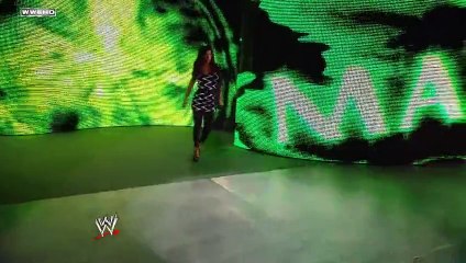 720pHD - WWE NXT 12/07/11 Maxine Segment