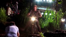 Go behind the scenes of Jurassic World with star Chris Pratt