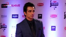Sonu Sood at FilmFare Awards 2016 | Red Carpet | ViralBollywood