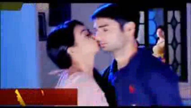 Swaragini 16th January 2016 Full Episode Swara and Sanskar Romantic Scene