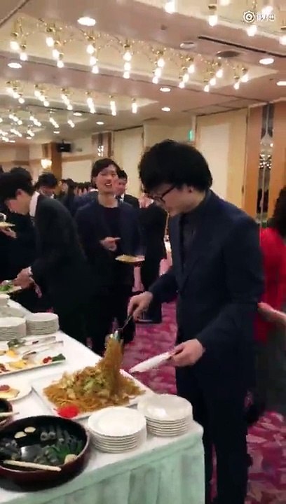 This guy has changed the rules of buffet eating forever