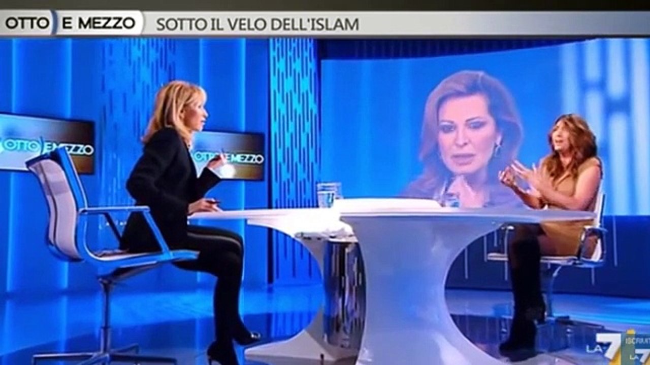 Lite furibonda a «Otto e Mezzo», Santanchè a prof di Filosofia