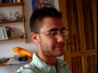 L'homme et le stylet.