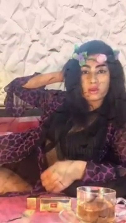 Qandeel Baloch new Vulgar video and offering Waqar Zaka for Marriage in hints 2016