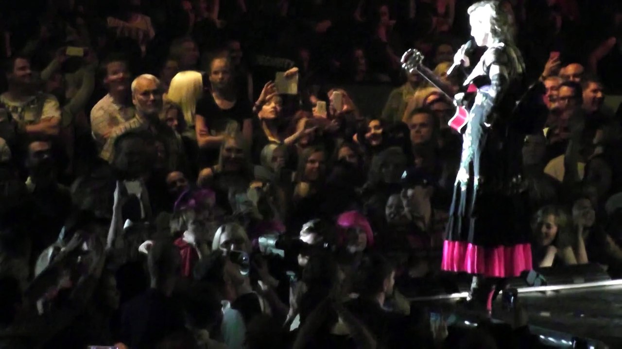 MADONNA _Rebel Heart_ -  live in Edmonton Oct. 2015