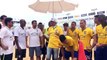 Ex-técnico da Seleção Brasileira de Beach Soccer, Índio fala com jogadores da atual equipe