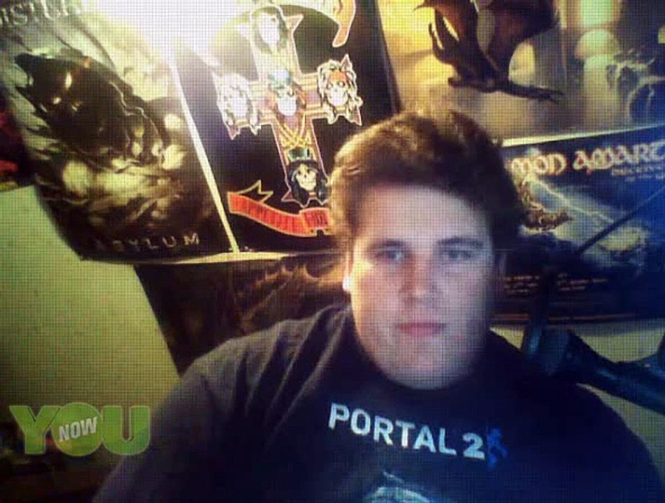 Drachenlord beleidigt und erpresst Zuschauer - Younow