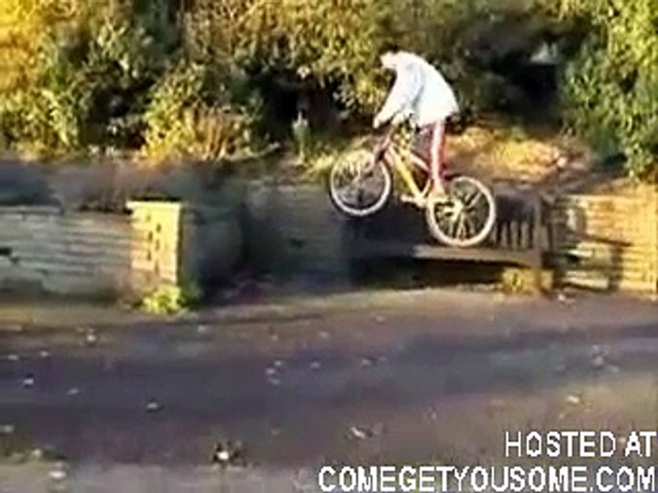 Mixed Car crashes, accidents and sport accidents - FUNNY