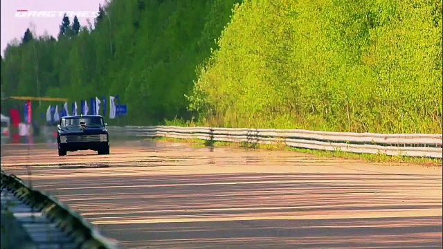 Ferrari 599 GTB vs Chevrolet C10 (1968) vs Porsche 911 Turbo