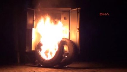 Şanlıurfa Elektrik Kesintilerini Trafoyu Ateşe Vererek Tepki Gösterdiler