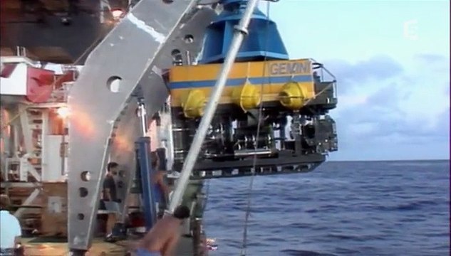 Dangers dans le ciel - Saison 5 - Le feu aux poudres, vol South African Airways