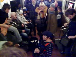 vMetro - «Breathe» («Prodigy» cover) (в вагоне метро, 2011) (Leonid Yatsenko)