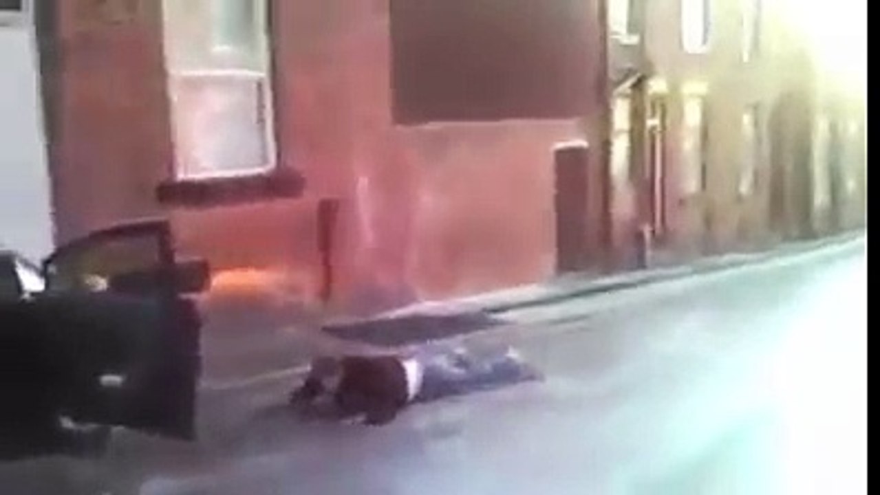 Compilation de chutes liées au verglas