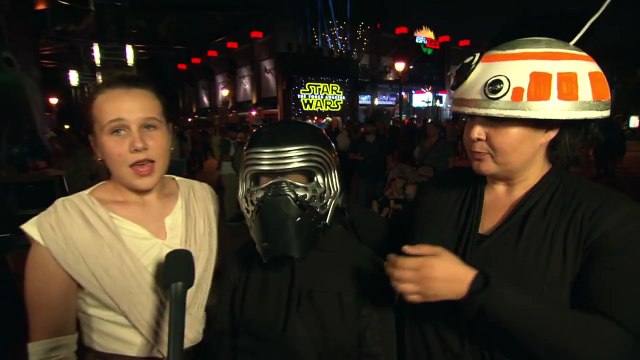 Star Wars: The Force Awakens Trailer Crazy Fan Reactions