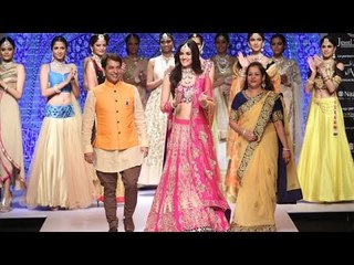Kriti Sanon At IIJW 2015 In A Stunning Designer Ghagra Choli