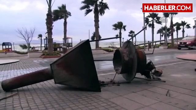 Didim'de Şiddetli Lodos Etkili Oldu