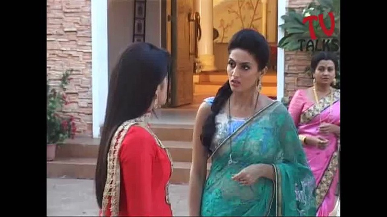 Thapki pyaar ki 18th january 2016 dadhi slaps Thapki