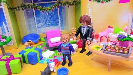 Polly Pocket, Playmobil Holiday Christmas Advent Calendar Day 23 Toy Surprise Opening Vide