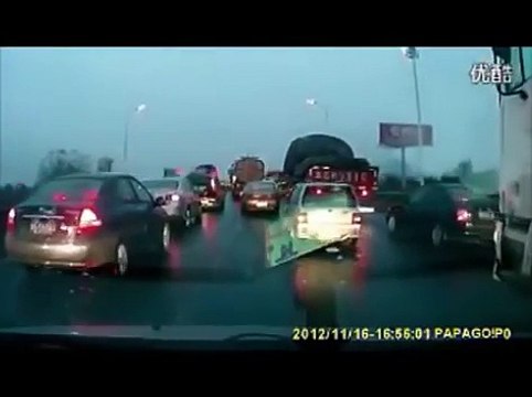 【嫌中】中国人のマナーの悪さ 《衝撃映像》 閲覧注意　Badness of Chinese peoples manners