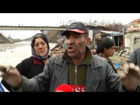 Tre familje nuk janë evakuar nga Bregu i Lumit - Ora News- Lajmi i fundit