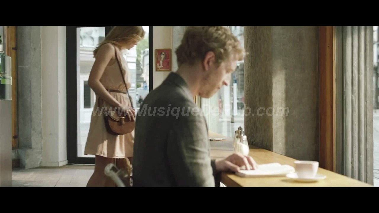 pub Speculoos Lotus 2016 [HQ]