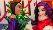 Descendants Mal Shoots Villains with Silly String with Santa Asking Naughty or Nice. DisneyToysFan