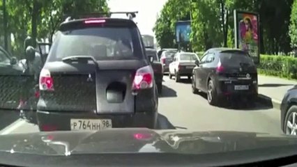 《事故の恐怖映像》海外衝撃自動車事故&クラッシュ決定的瞬間　2014Car Crash Compilation No69