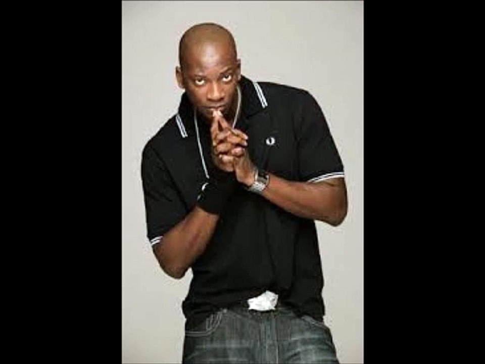 SINGUILA- ELLE ME SAOULE