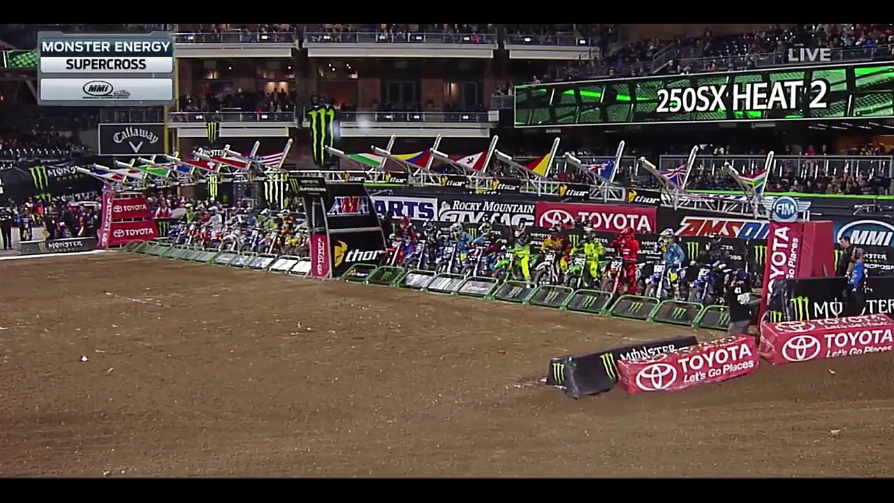 AMA SUPERCROSS 2016 Round 2