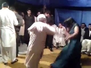 Mujra Pakistani tarki baba hot sexy