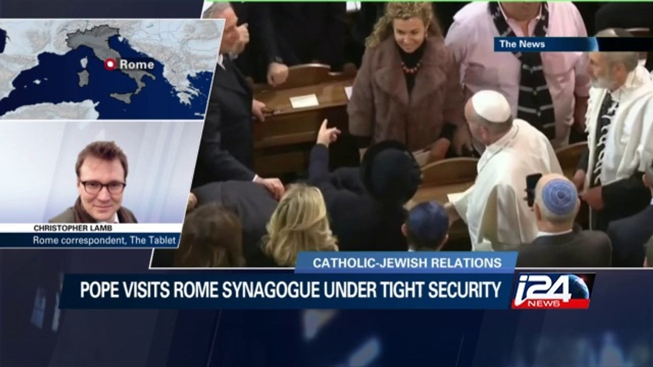 Pope visits Rome Synagogue under tight security