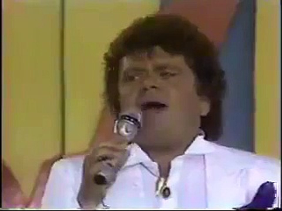 André Hazes -  Blijf Bij Mij,  Stay With Me  (Alleen, Solo, Zonder Gerard Joling)(Live In TV Show The Way Of Life Show And De Nederlandse Hartstichting With Ron Brandsteder From The Netherlands At 1988 May 31 ) By EMI Records LTD.
