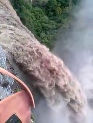 Waterfall Leap Rainwater - Beautiful scenery