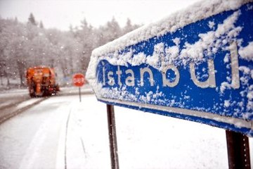 İstanbul'da Beklenen Kar Nedeniyle Acil Durum İlan Edildi