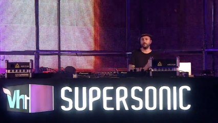 Nic Fanciulli - Live @  VH1 Supersonic 2015 Goa, India [28.12.2015]