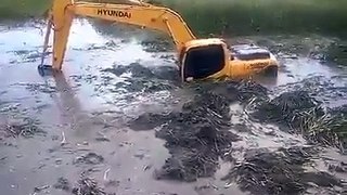 Excavator Super Drowning
