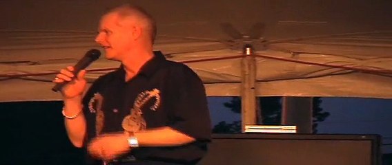 Chris Drummond sings 'Suspicion' Elvis Week 2005