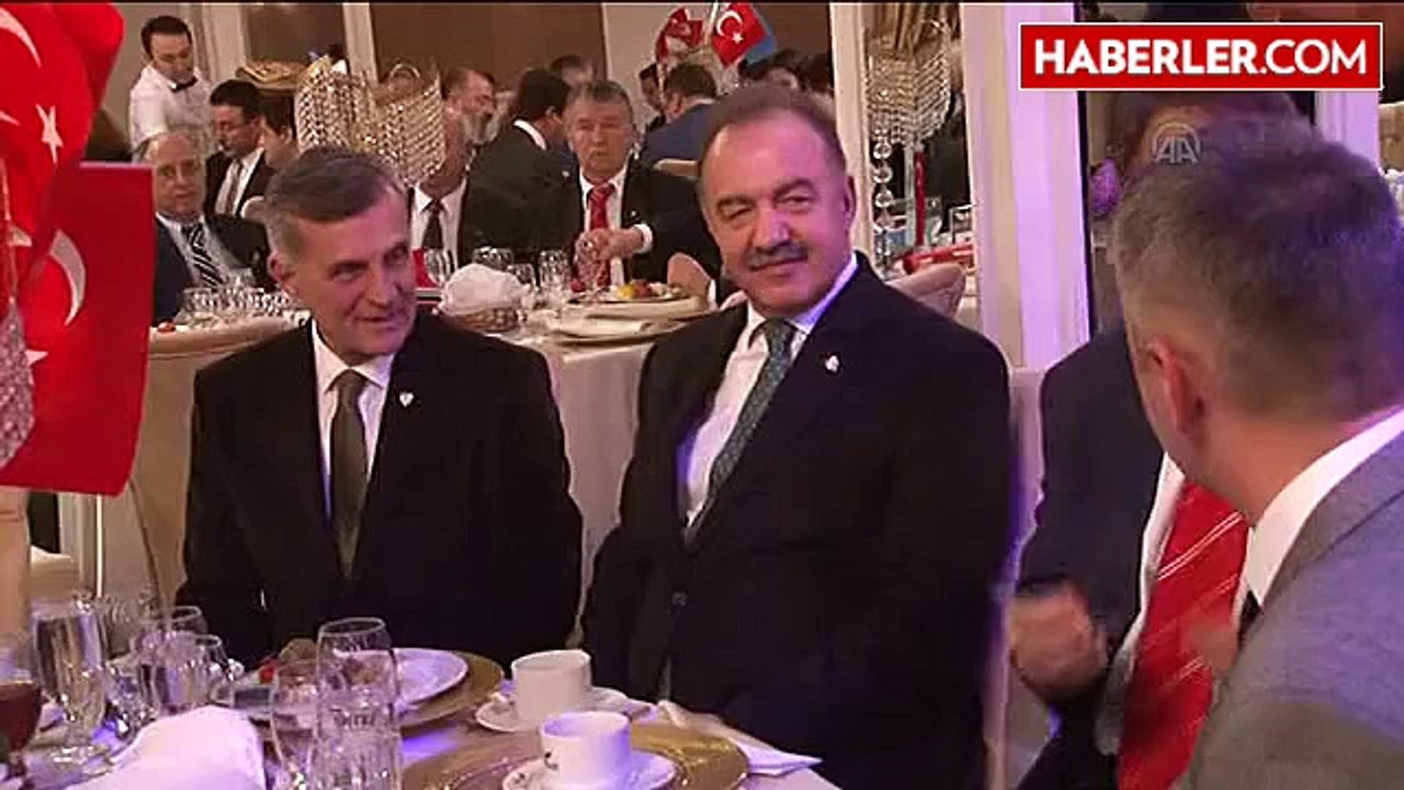 Sağlık Bakanı Müezzinoğlu: "Bu Vatan Uğruna Ölmeye Hazırız"