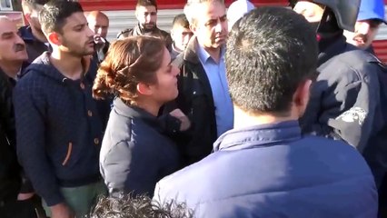 Batman HDPKK milletvekiline polisten tokat gibi cevap: "Taş atanı vururum."
