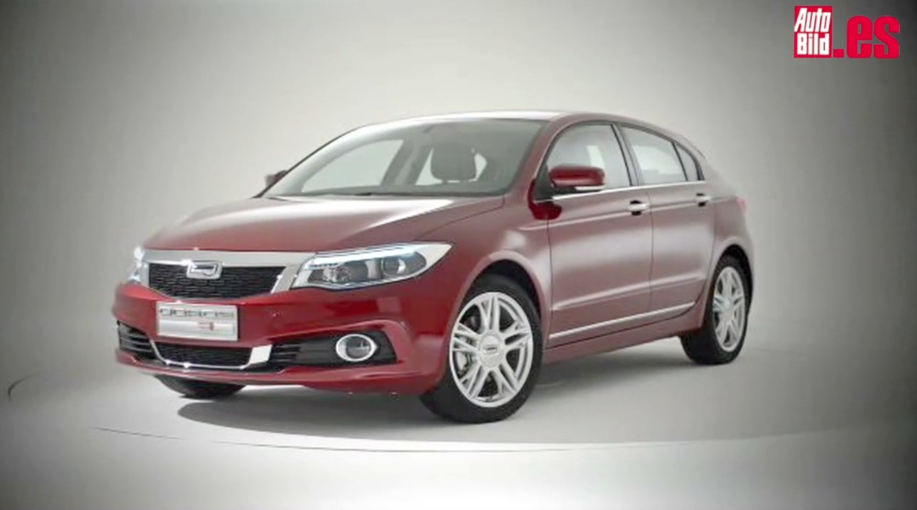 Qoros 3 Hatch