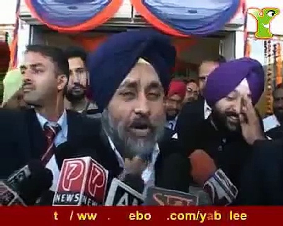 Confused Sukhbir Badal