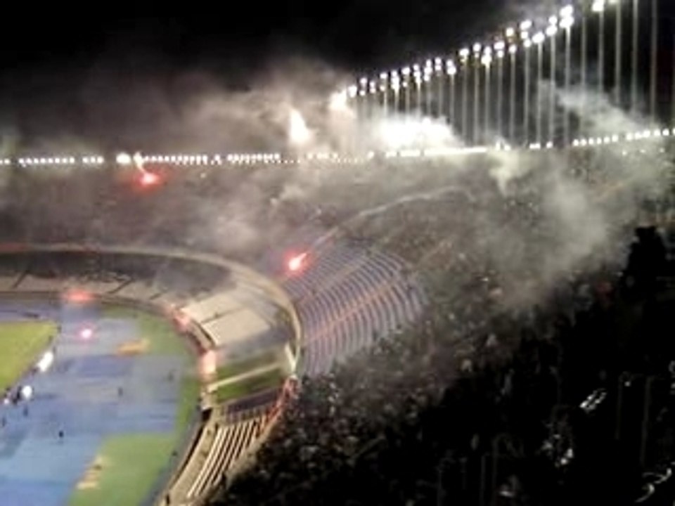 Mouloudia ambiance stade 5juillet