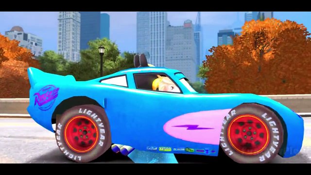 Mickey Mouse & Elsa Frozen Playtime w/ Blue Lightning Rayo McQueen CARS Disney FUN !
