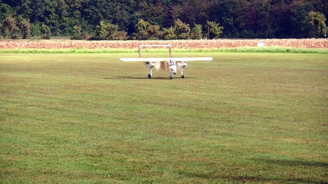 OV 10 B BRONCO RC SCALE MODEL AIRPLANE FLIGHT DEMONSTRATION / Mega RC Airshow Göttingen 20