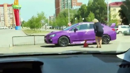 Этот автомобиль шокировал прохожих