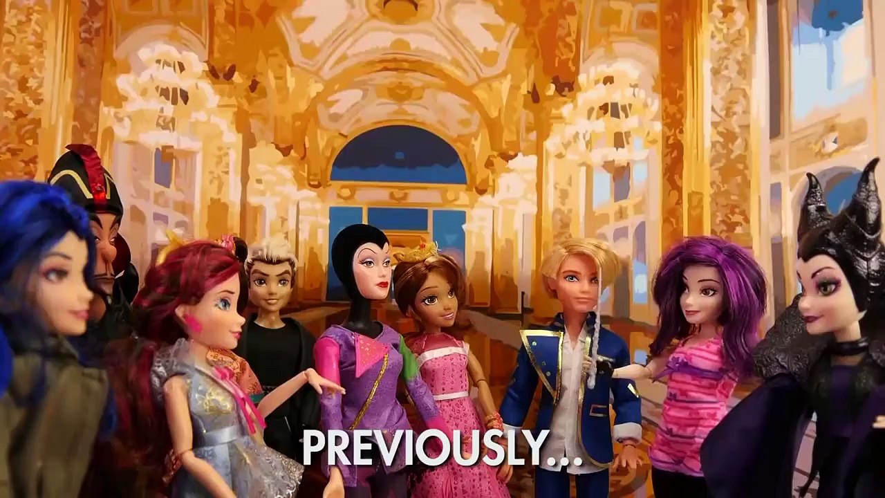 Audrey Poisons Mal when Descendants Mal and Ben Date